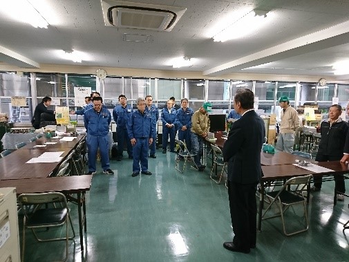 北足立市場あいさつ廻り