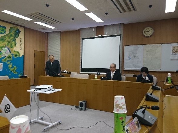 文教委員会行政視察