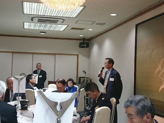 自衛隊足立地域事務所「防衛白書」勉強会・忘年会